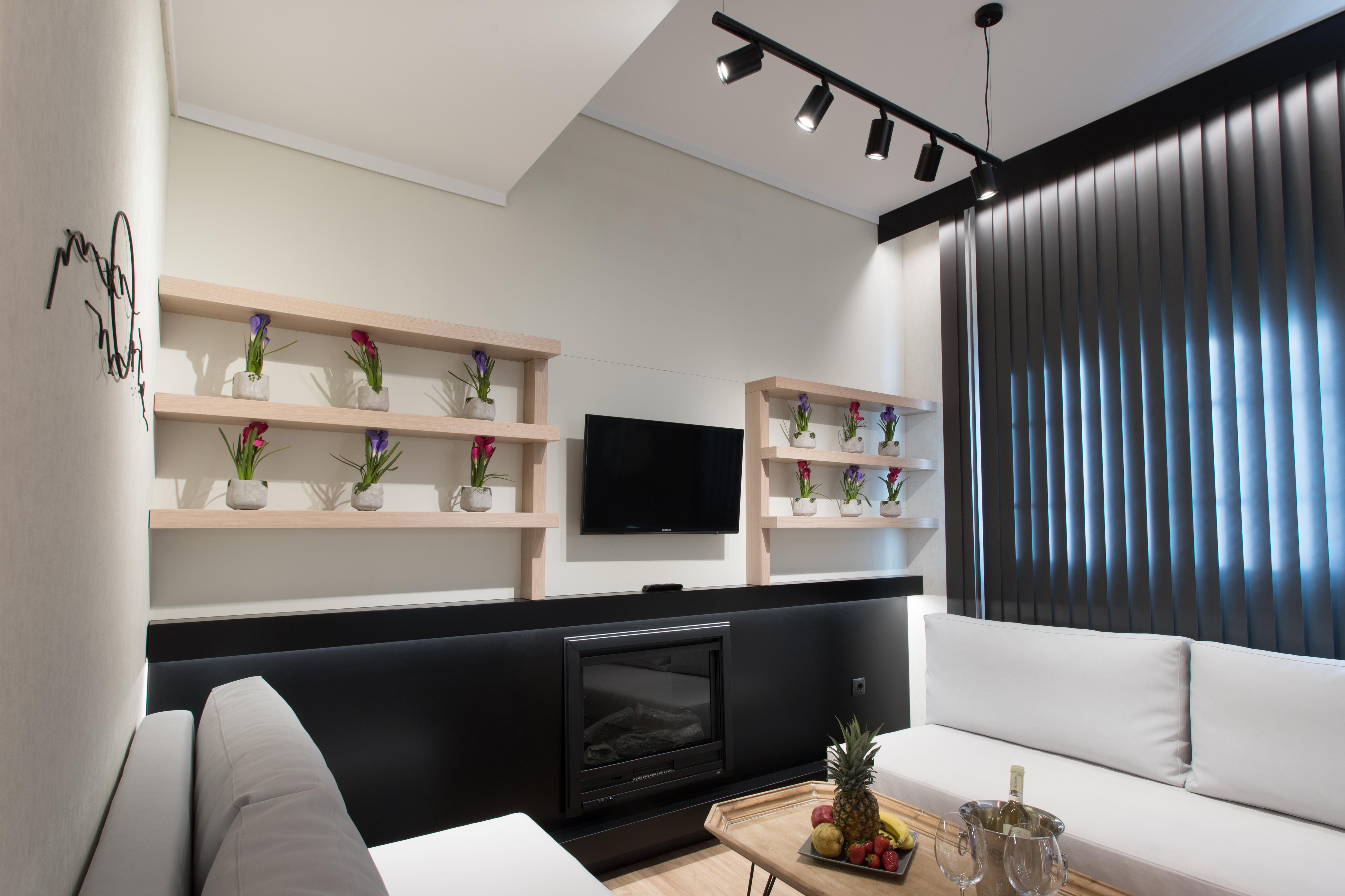 Egnatia Palace & Hotel 4*